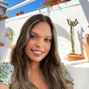 Meet your Posher, Bashini